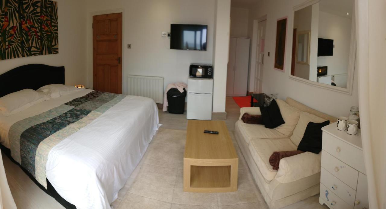 Surf Lookout - King Size En-Suite With Sea Views Newquay  Luaran gambar